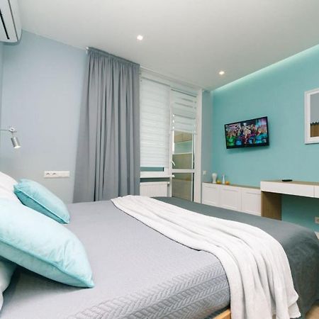 Happy Apartment, Warmth, Comfort, Turquoise Kiew Exterior foto